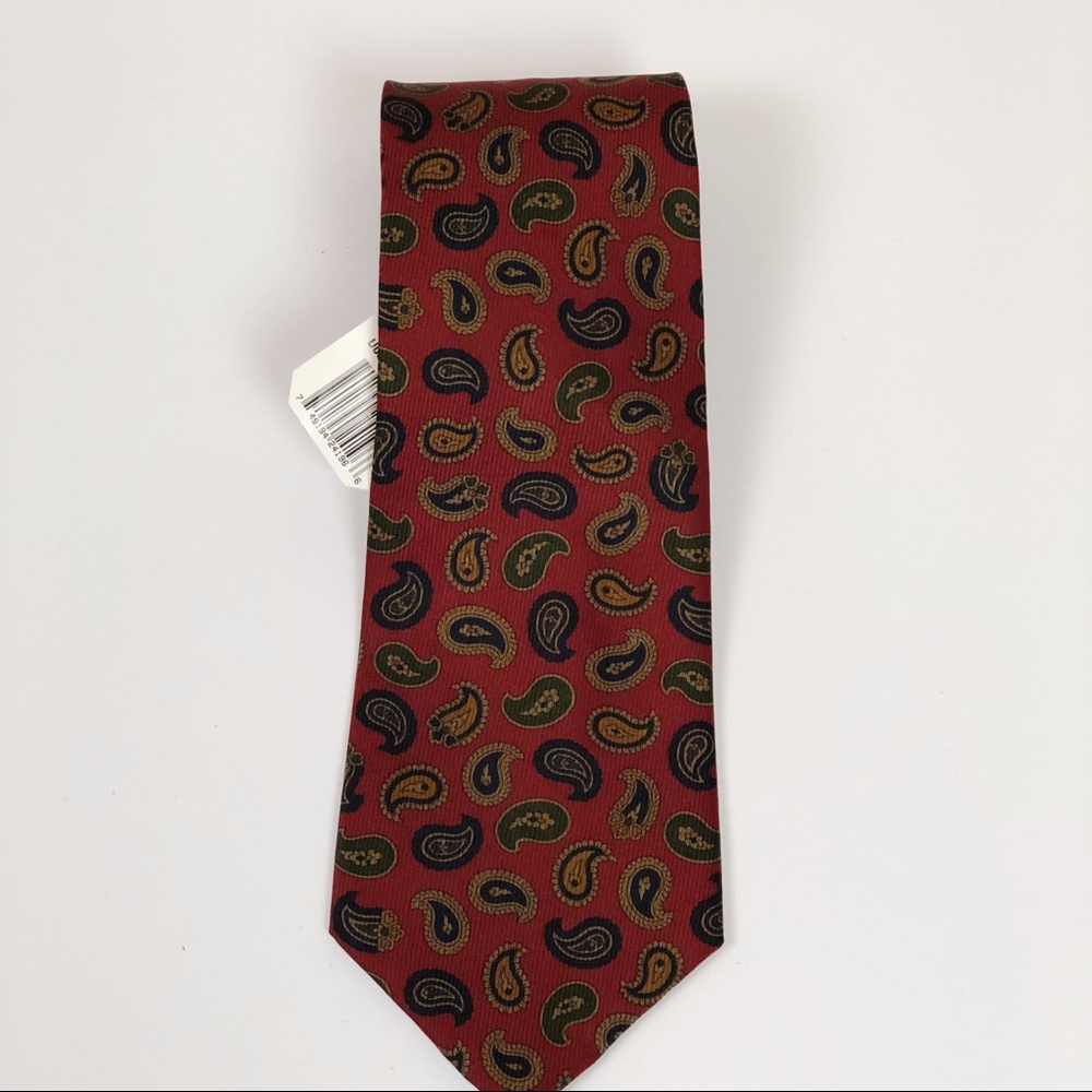 Burberry Men’s 100% Silk Paisley Neck Tie
